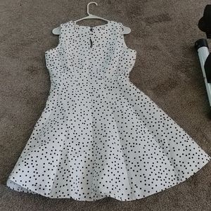 New polka dot dress, size 10, fits size 10-12